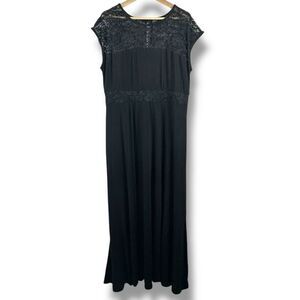 Torrid Cap Sleeve Lace Inset Maxi Dress‎ Black